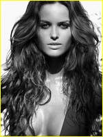 Izabel Goulart Nude Pictures