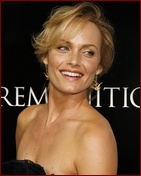 amber-valletta_13.jpg - 110 KB