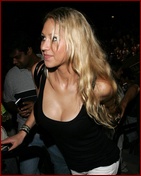 anna-kournikova_06.jpg - 107 KB