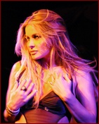 carmen-electra_06.jpg - 124 KB