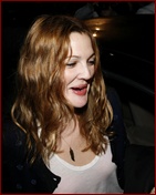 drew-barrymore_02.jpg - 123 KB