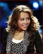 miley-cyrus_12.jpg - 232 KB