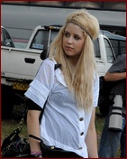 peaches-geldof_04.jpg - 71 KB