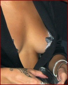 rihanna_14.jpg - 118 KB