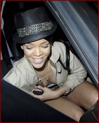 rihanna_02.jpg - 82 KB