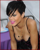 rihanna_05.jpg - 114 KB