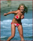 tara-reid_04.jpg - 126 KB