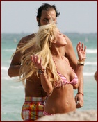 tara-reid_04.jpg - 106 KB