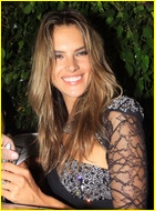 alessandra-ambrosio_14.jpg - 167 KB