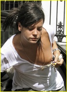 lily-allen_13.jpg - 149 KB