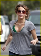 miley-cyrus_08.jpg - 130 KB