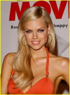 sophie-monk_13.jpg - 132 KB