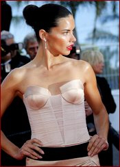 Adriana Lima Nude Pictures