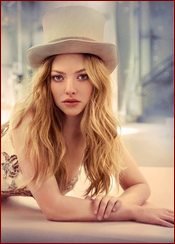 Amanda Seyfried Nude Pictures