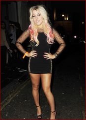 Amelia Lily Nude Pictures