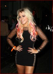 Amelia Lily Nude Pictures