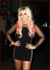 Amelia Lily Nude Pictures