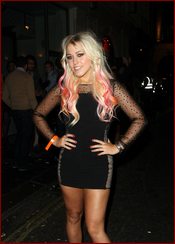 Amelia Lily Nude Pictures