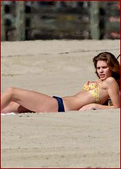 Annalynne McCord Nude Pictures