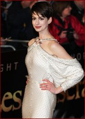 Anne Hathaway Nude Pictures