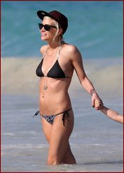 Ashlee Simpson Nude Pictures