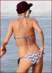 Ashlee Simpson Nude Pictures