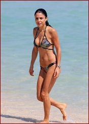 Bethenny Frankel Nude Pictures