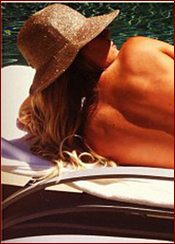 Daisy Fuentes Nude Pictures