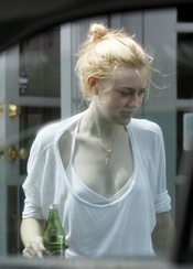 Dakota Fanning Nude Pictures