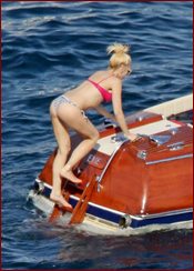 Gwen Stefani Nude Pictures