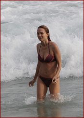 Heather Graham Nude Pictures