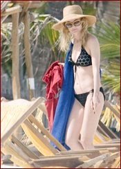 Heather Graham Nude Pictures