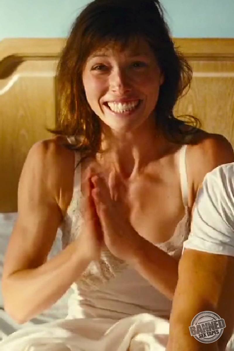 Jessica Biel nude. 