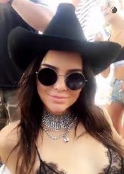 Kendall Jenner Nude Pictures