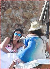 Kourtney Kardashian Nude Pictures