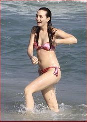 Leighton Meester Nude Pictures