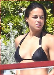 Michelle Rodriguez Nude Pictures