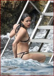 Michelle Rodriguez Nude Pictures