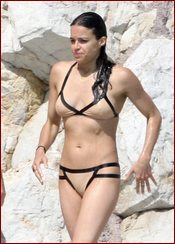 Michelle Rodriguez Nude Pictures