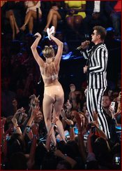 Miley Cyrus Nude Pictures