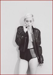 Miley Cyrus Nude Pictures
