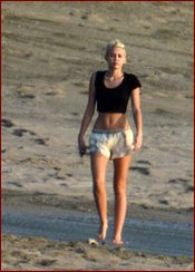 Miley Cyrus Nude Pictures