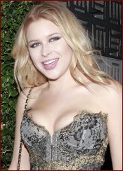 Renee Olstead Nude Pictures