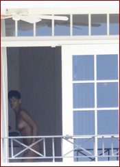 Rihanna Nude Pictures