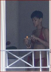 Rihanna Nude Pictures