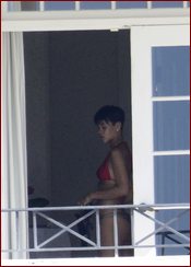 Rihanna Nude Pictures