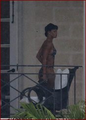 Rihanna Nude Pictures