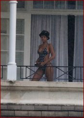 Rihanna Nude Pictures