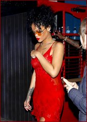 Rihanna Nude Pictures