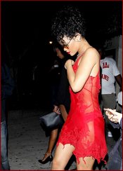 Rihanna Nude Pictures